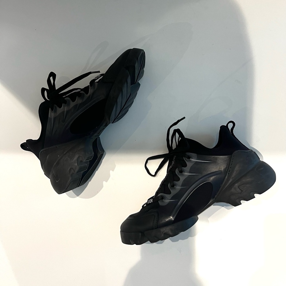Dior D-Connect Sneakers Black – EU 37 / US 7 – Lightly Worn